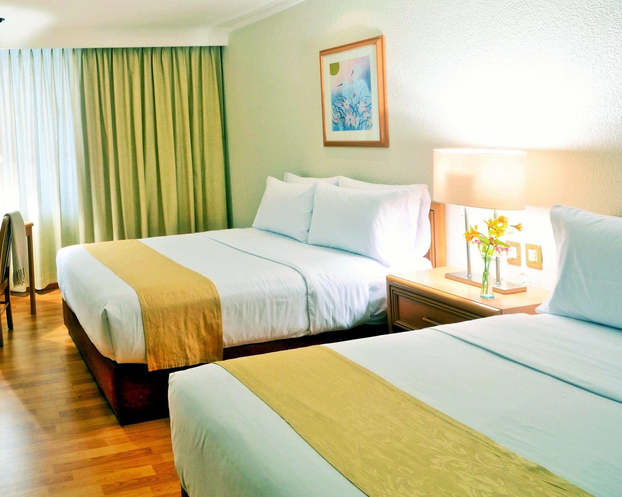 Pf 4* Mexico City